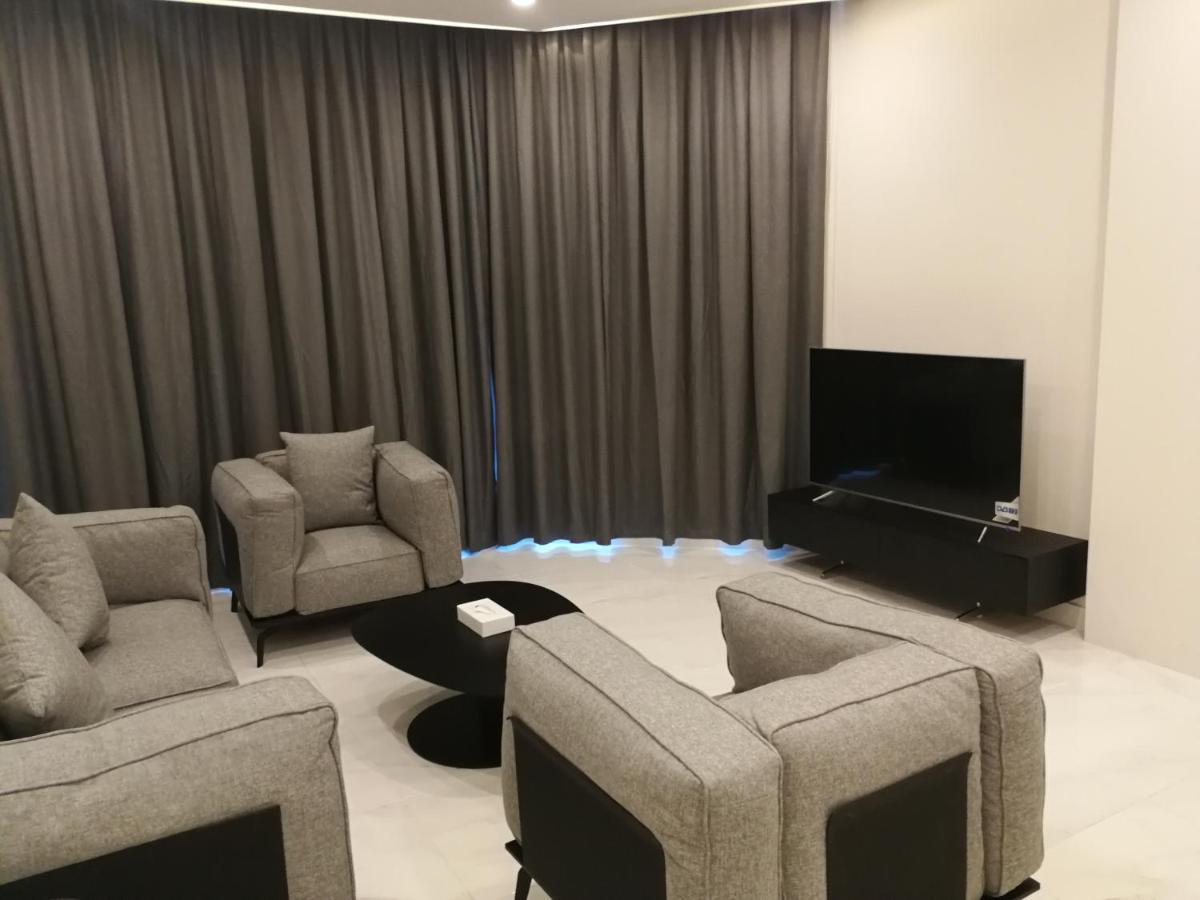 Infinity Juffair Suites Manama Exterior foto