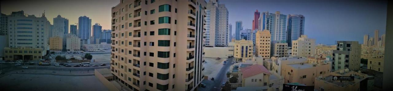 Infinity Juffair Suites Manama Exterior foto