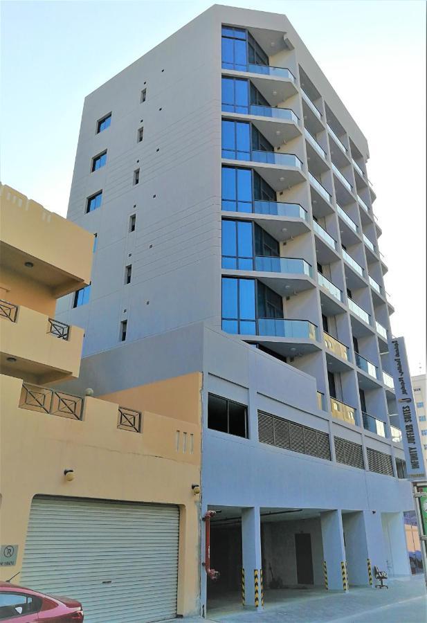 Infinity Juffair Suites Manama Exterior foto
